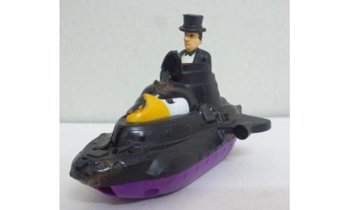 Boneco Submarino do Pinguim